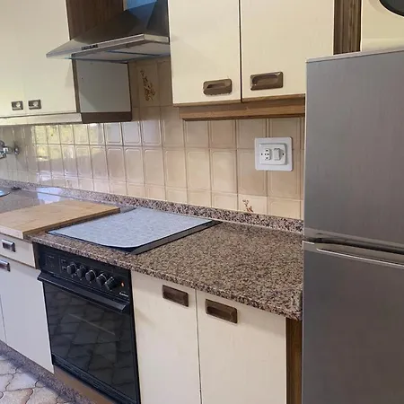 Piso En Xinzo De Limia, Muy Luminoso De 3 Appartement *